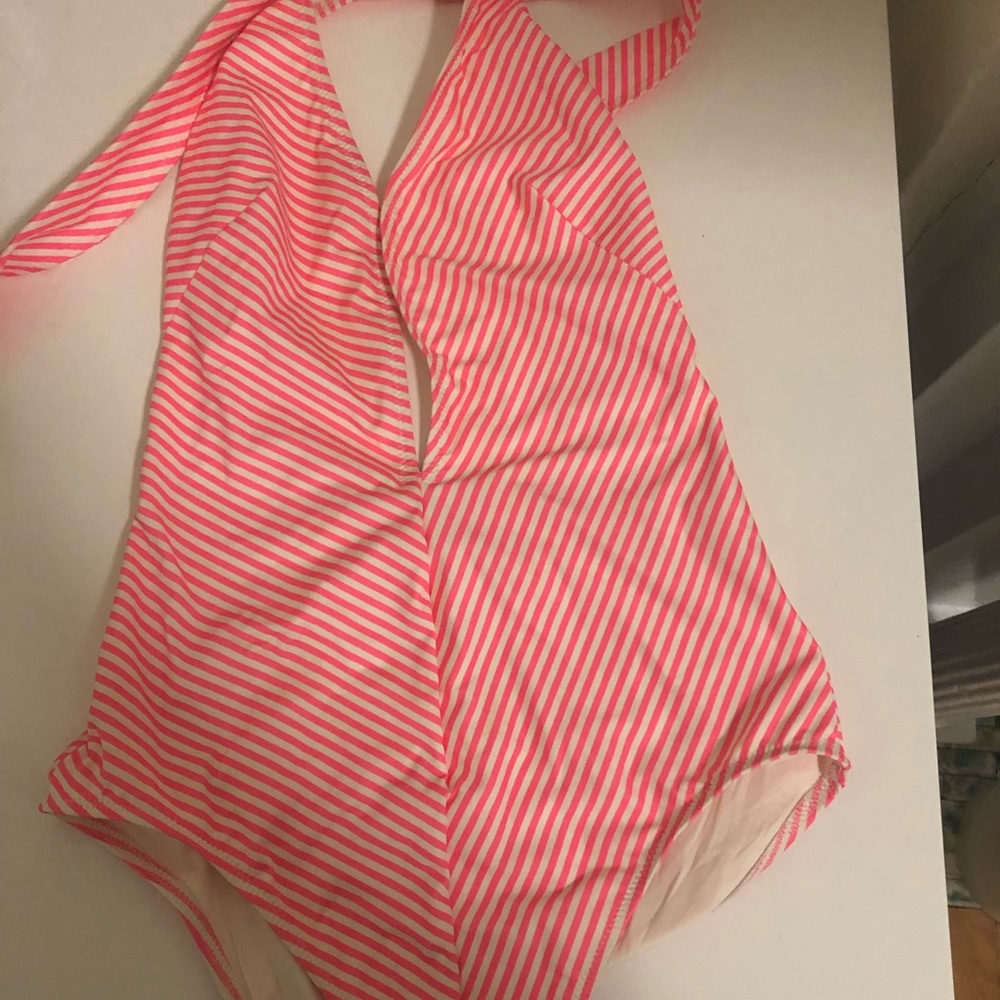 Solid and stripped one piece bathing suit